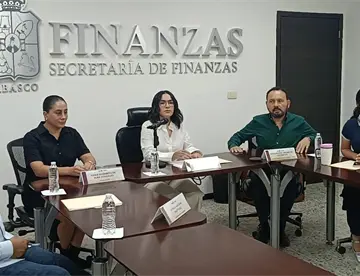 Finanzas declara desierta licitación del Centro de Convenciones; Gimnasio La Choca es vendido en 201 mdp