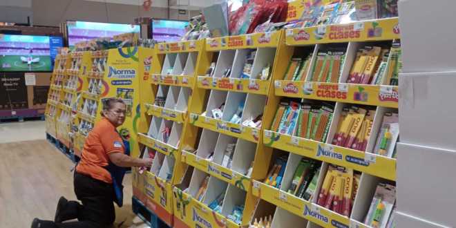 Gastarán hasta 3 mil pesos en útiles escolares
