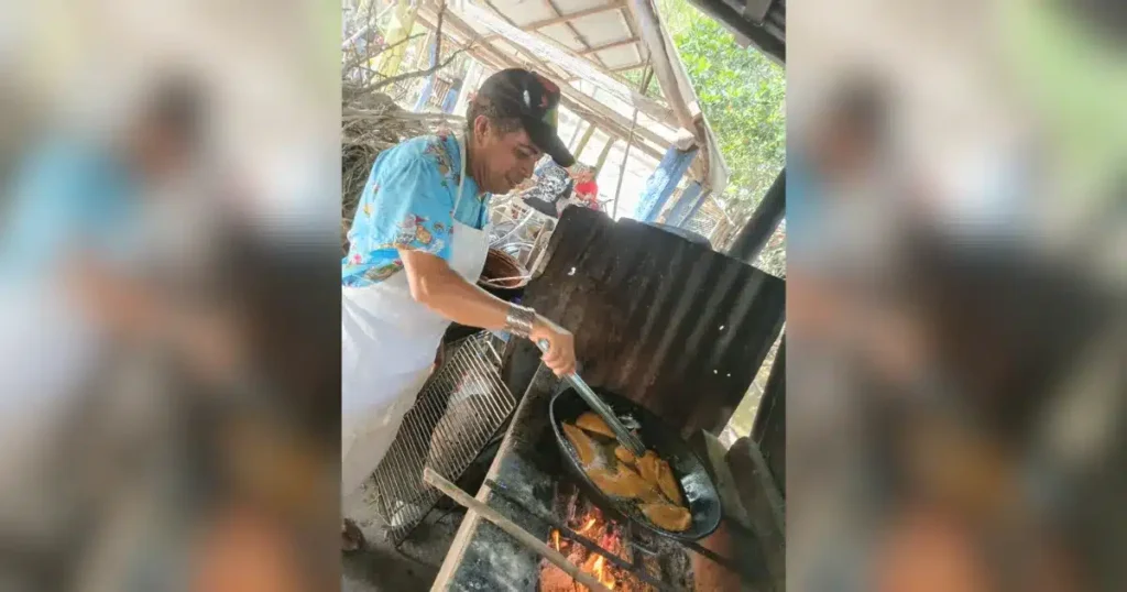 El secreto del achiote que revoluciona la empanada tabasqueña