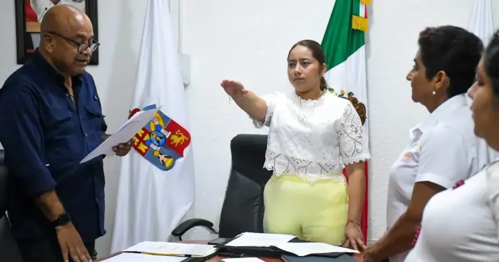 María Eliza Hernández asume la Presidencia Municipal de Paraíso tras acuerdo unánime del Cabildo