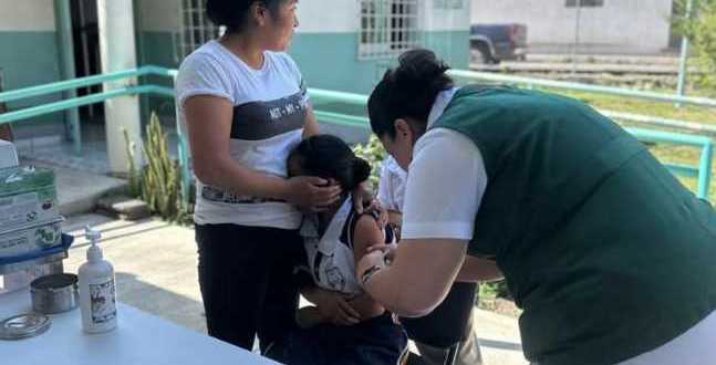 Protegen a tabasqueños contra el sarampión