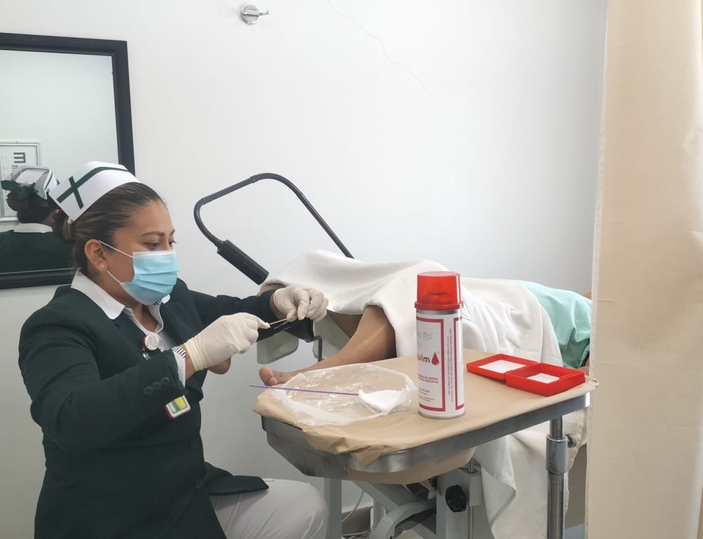 Llama IMSS Tabasco a detectar el cáncer cervicouterino mediante estudio de Papanicolaou