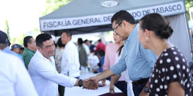 Dan solución a demandas añejas; realiza Javier May visita número 18 a Tenosique