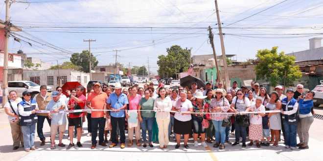 Yolanda Osuna entrega obras de agua potable, drenaje y pavimentación en Centro