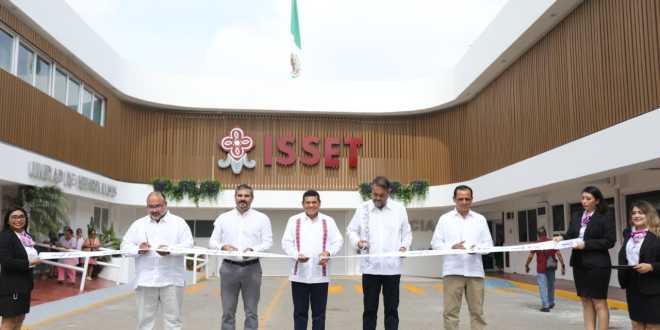 Javier May entrega nuevas áreas de pediatría y hospitalización en el ISSET