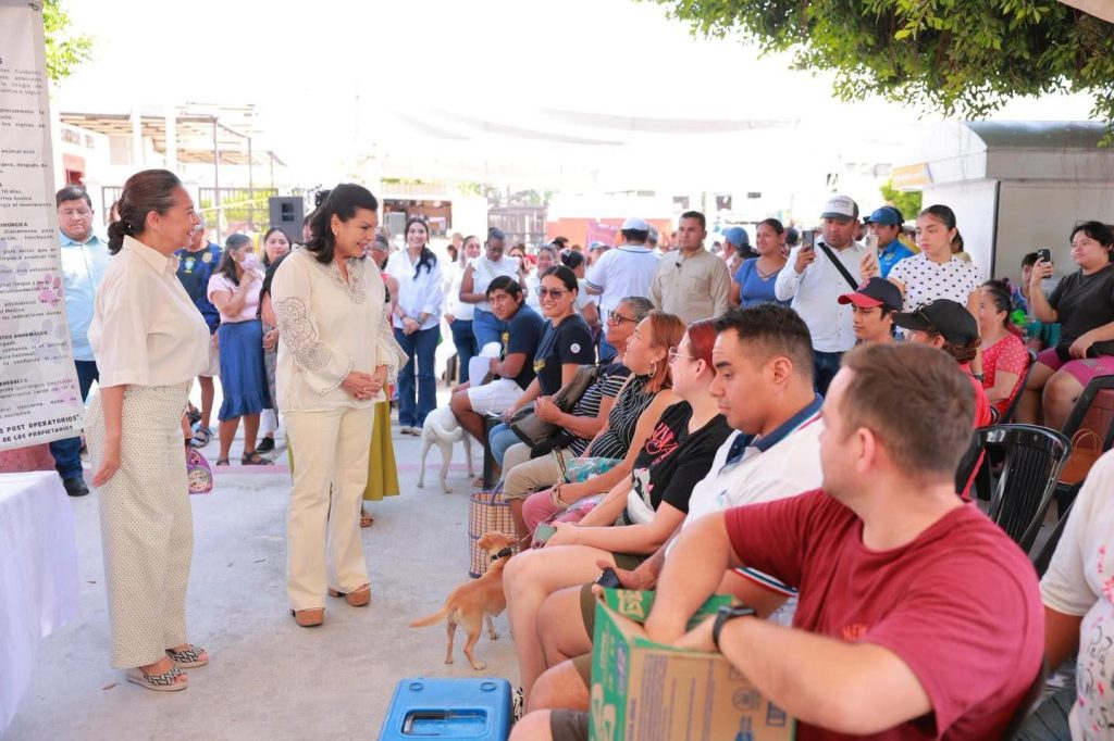 Lleva Yolanda Osuna atención en territorio a Villa Macultepec con programa Centro +Cerca
