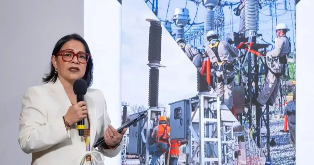 CFE reduce 37% las interrupciones eléctricas y baja 72% el tiempo de restablecimiento