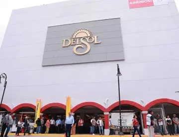 Reabren Del Sol del Centro Histórico de Villahermosa a 11 meses de su incendio