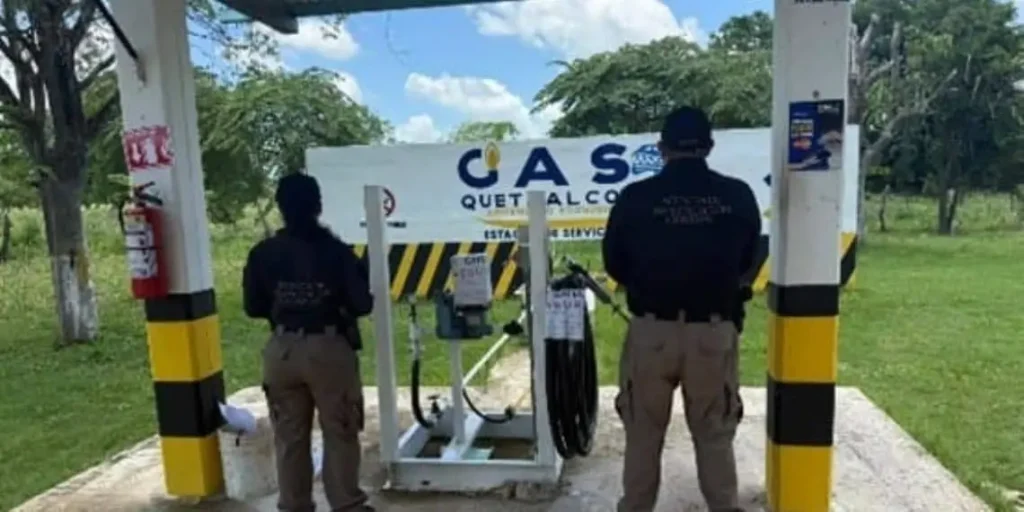 FGR Asegura Hidrocarburo en Operativo en El Triunfo
