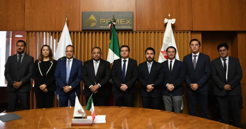 SHCP, UIF y Pemex suscriben convenio de colaboración para combatir delitos financieros y el robo de hidrocarburos