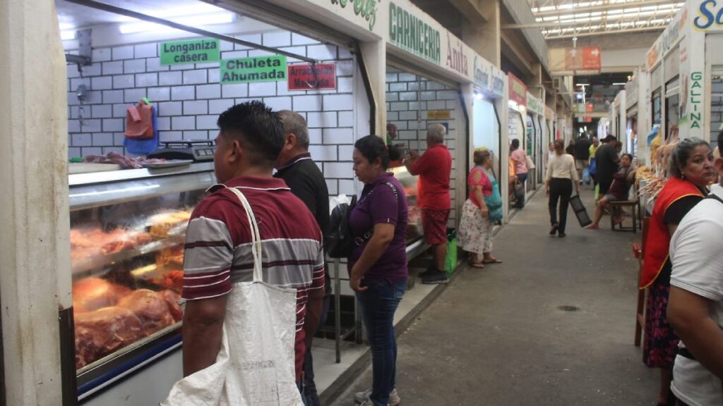 40% de locatarios aún no regularizan sus locales en José María Pino Suárez