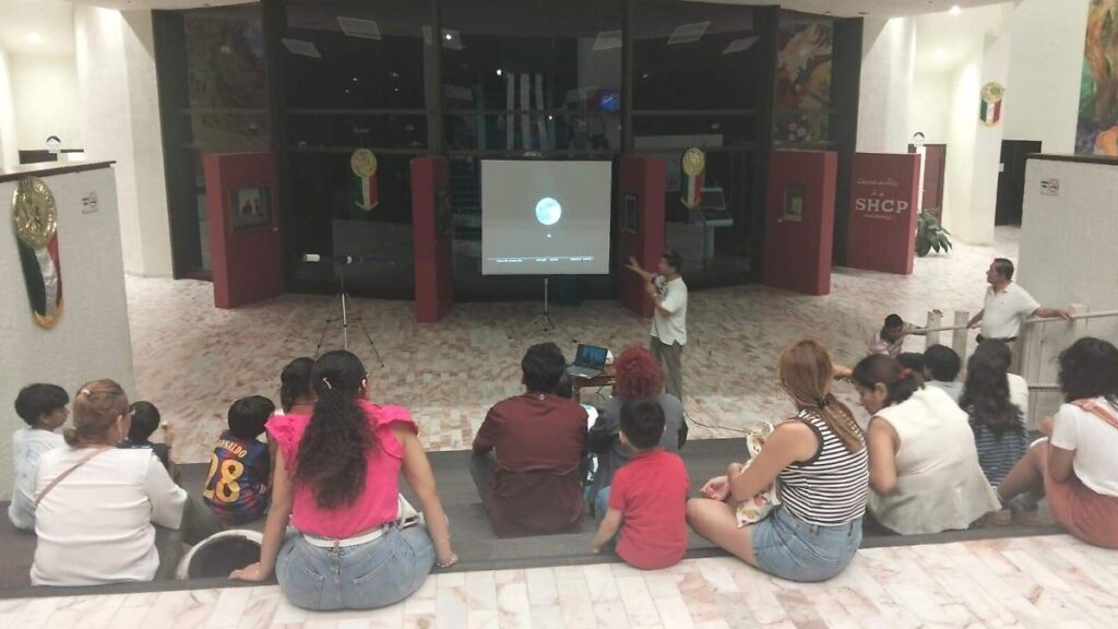 Lluvia obliga a cancelar observación a cielo abierto del eclipse en Tabasco