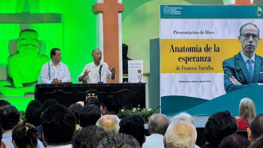 La esperanza no es esperar: es comprometerse: Francesc Torralba en la UJAT