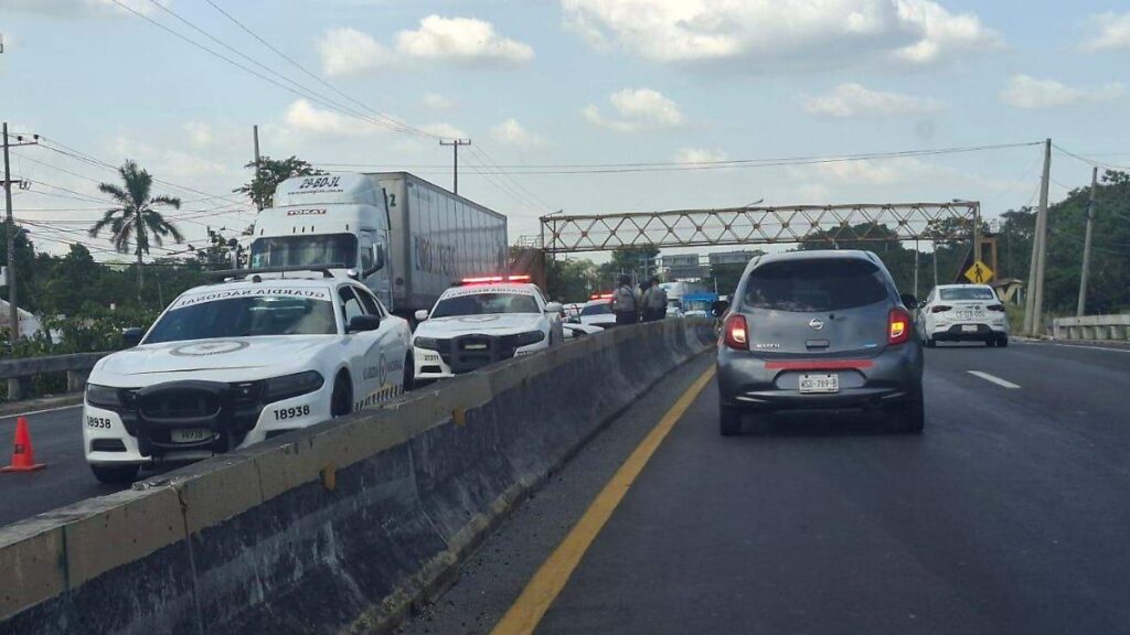 Accidente en la Villahermosa-Frontera deja heridos y provoca caos vial