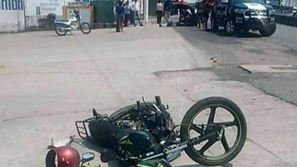 Accidente fatal en la Villahermosa-Teapa; mujer choca en su moto