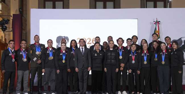 Sheinbaum anuncia aumento de becas a deportistas