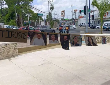 Colocan tendedero de mentirosos con fotos de involucrados en el Villahermosa 2030