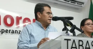 Diputados de Morena podrán retener curul mientras buscan candidaturas